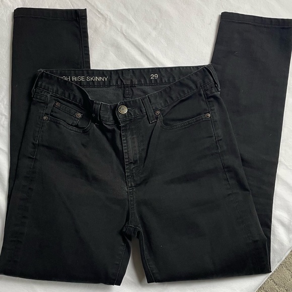J Crew High Rise Skinny Jeans - Picture 2 of 6